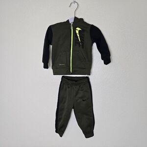 Nike Little Boys‎ Tracksuit Full-Zip Hoodie & Jogger Pants Set Dark Green 12M